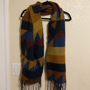 TRIBAL print // scarf 🤎💙